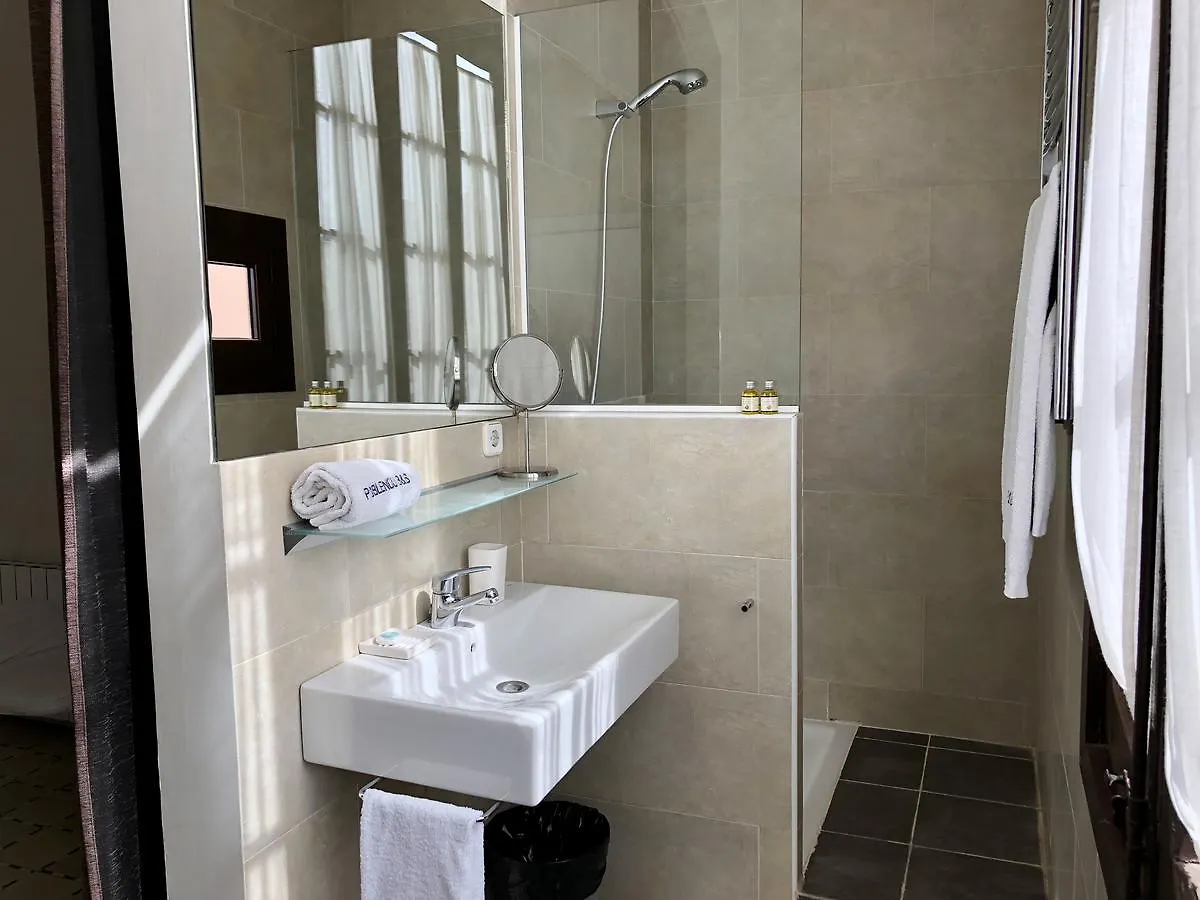 Hostal Poblenou Barcelona Bed & Breakfast